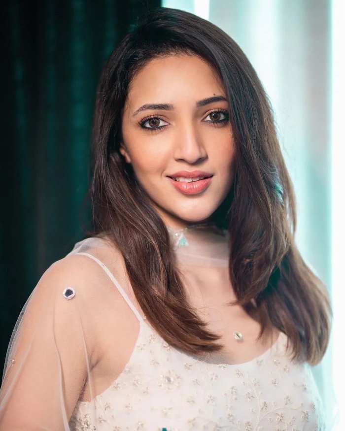 neha shetty 4